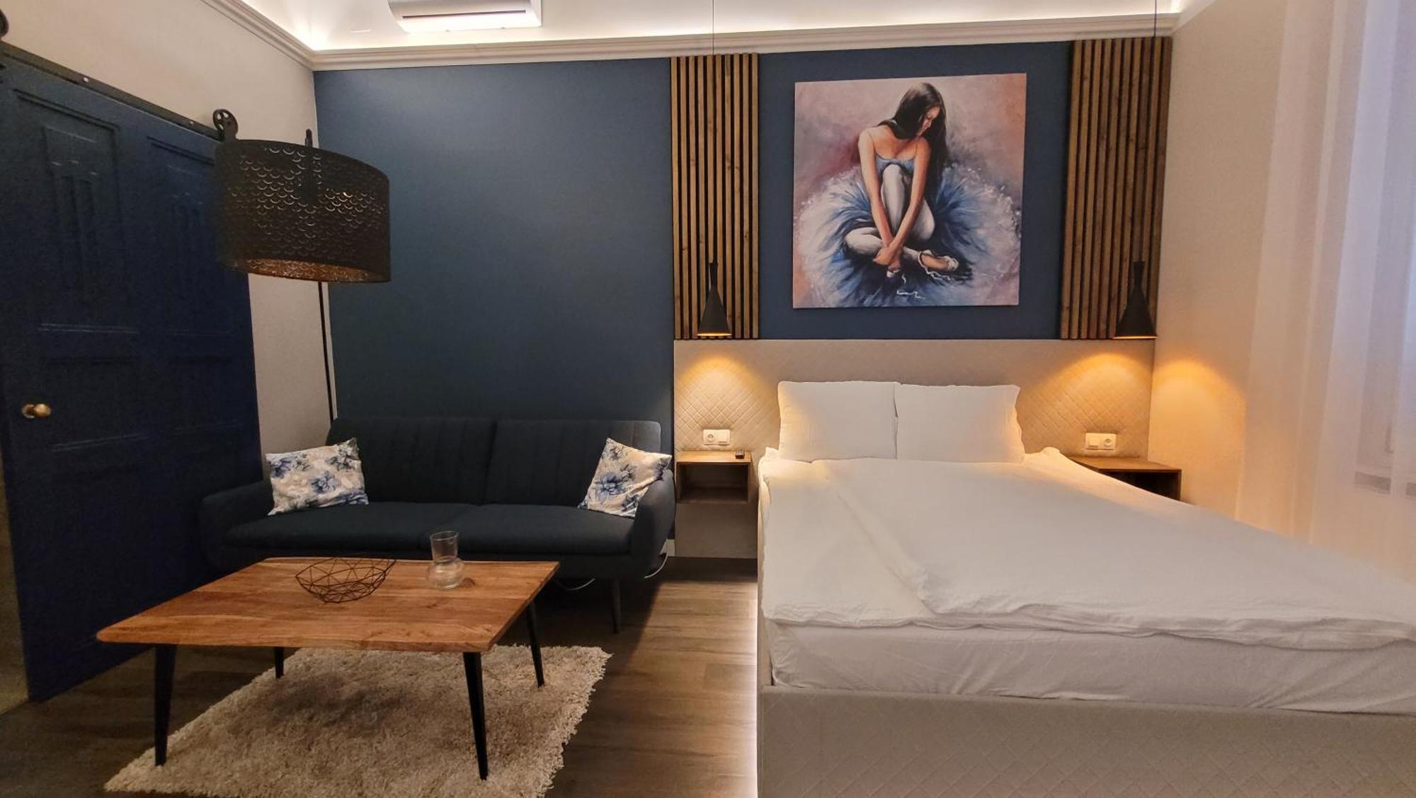 Glamour Apartman Дьюла Экстерьер фото