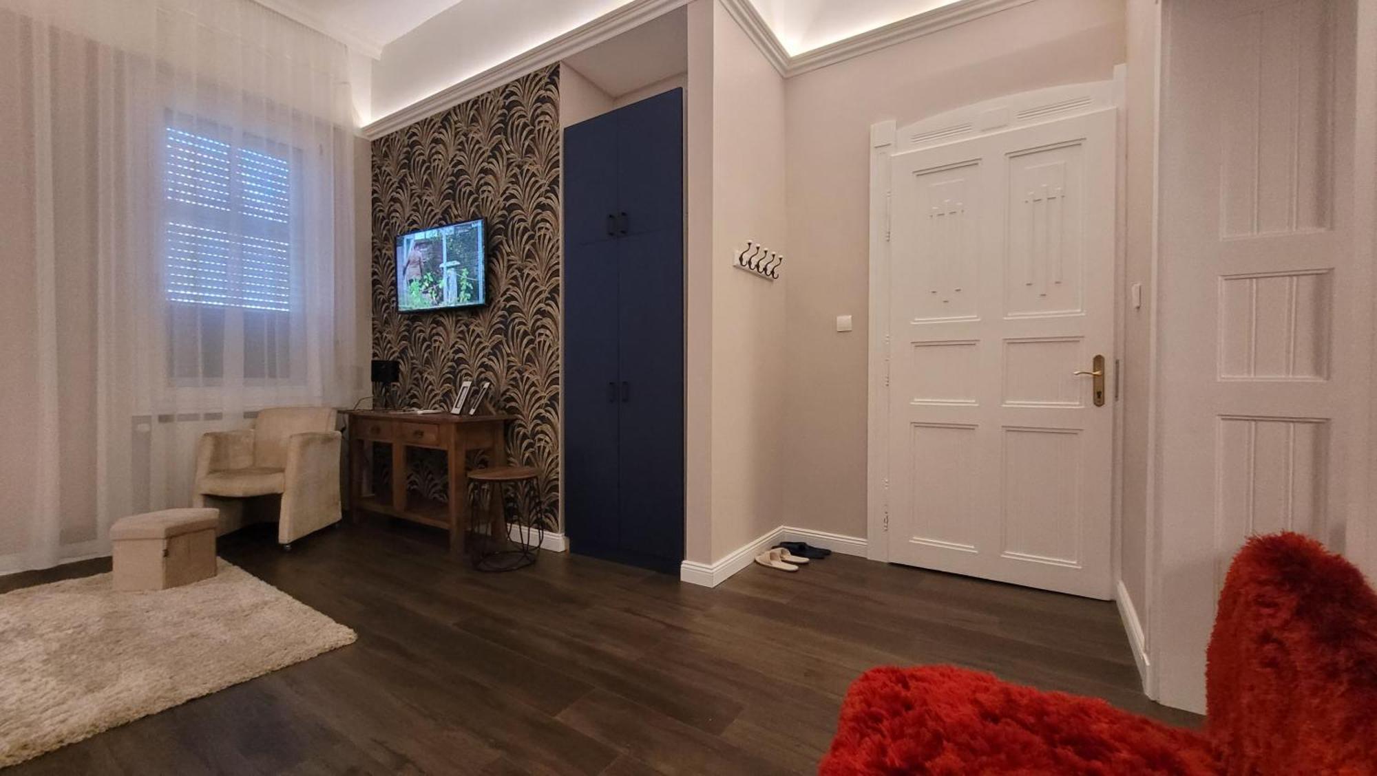 Glamour Apartman Дьюла Экстерьер фото
