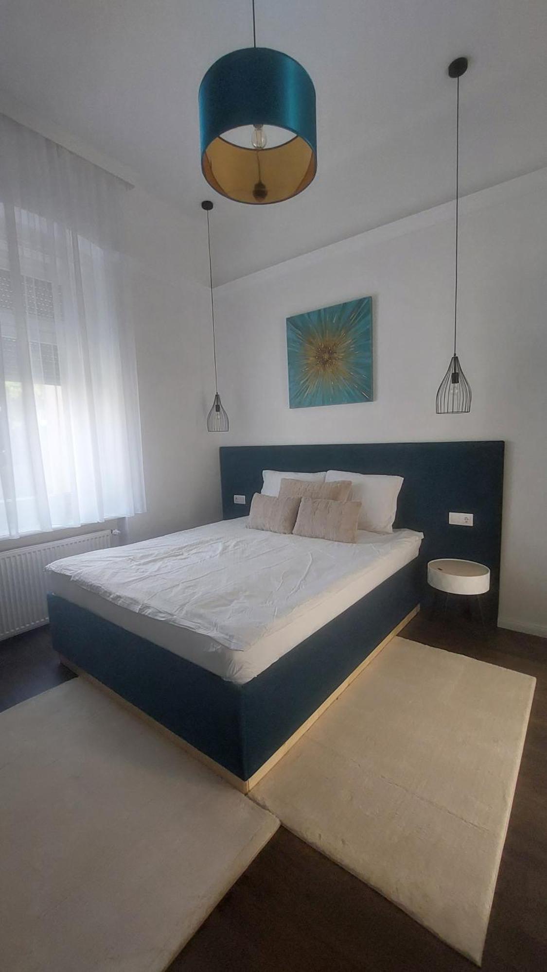 Glamour Apartman Дьюла Экстерьер фото