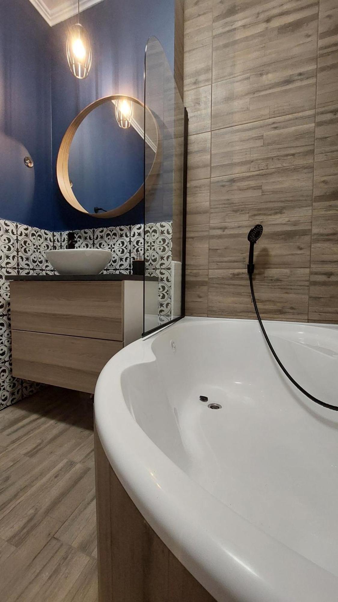 Glamour Apartman Дьюла Экстерьер фото